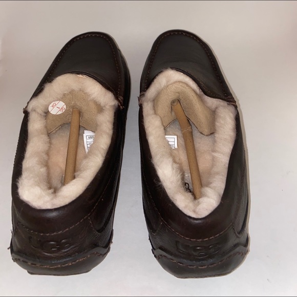 UGG Men's Ascot Slippers - Picture 6 of 9